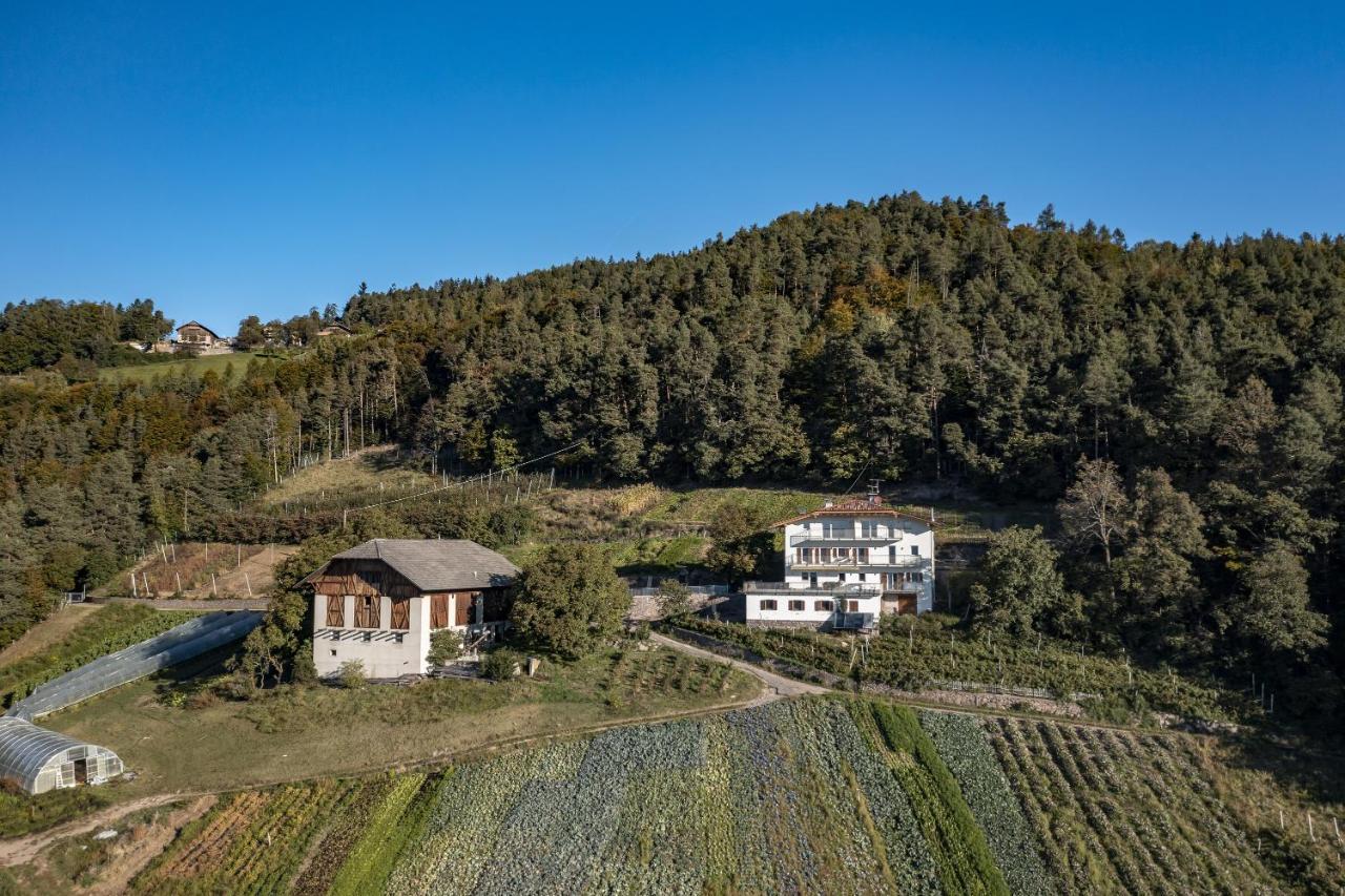 Reiterhof Apt Gaia San Genesio Atesino Eksteriør bilde